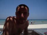 Tunisko_2004_010 * Puci v beach bare. * 2048 x 1536 * (933KB)