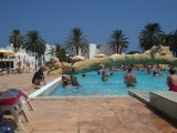 Tunisko_2004_193 * Pri hotelovom bazene. * 2048 x 1536 * (1.12MB)